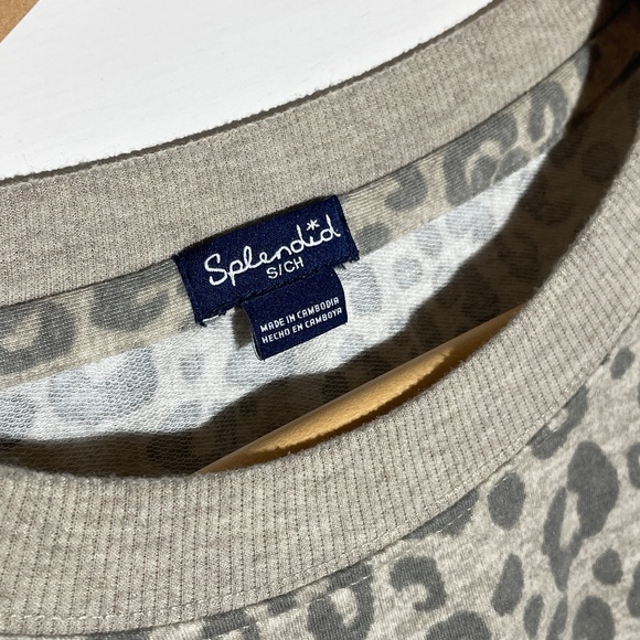 SPLENDID Cheetah Print Long Sleeve Super Soft and Comfy - Picture 2 of 4